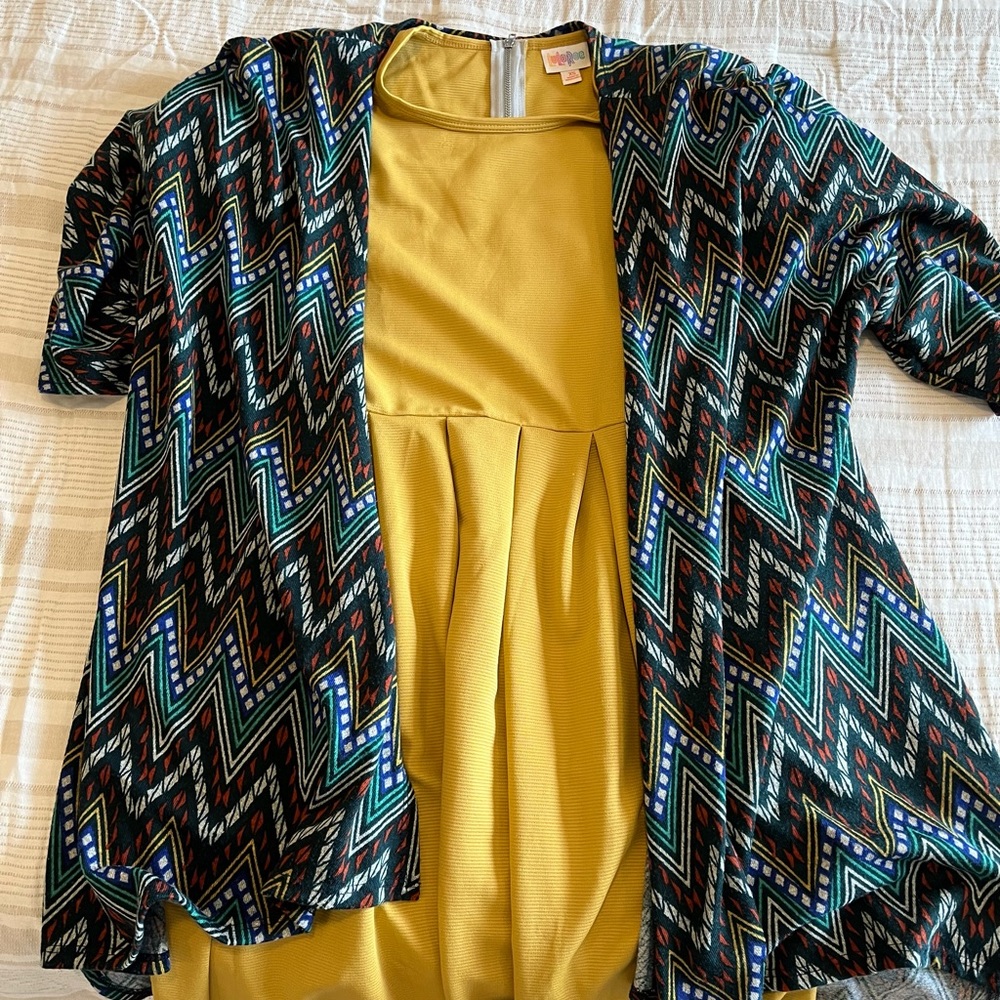 LuLaRoe Amelia Dress and Lindsey
